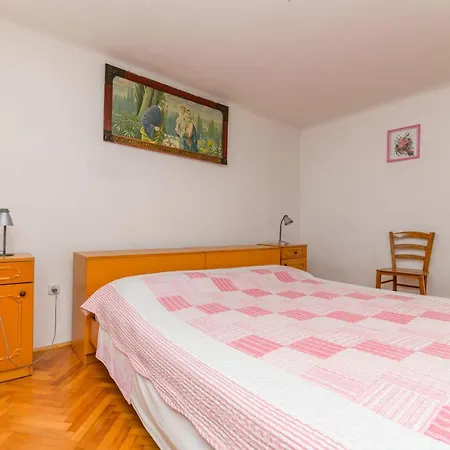 Prázdninový dům House Iva *